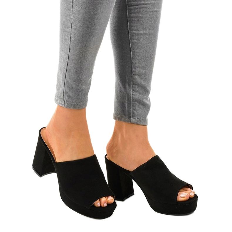 Schwarze Wildleder-Heels 9R17 1