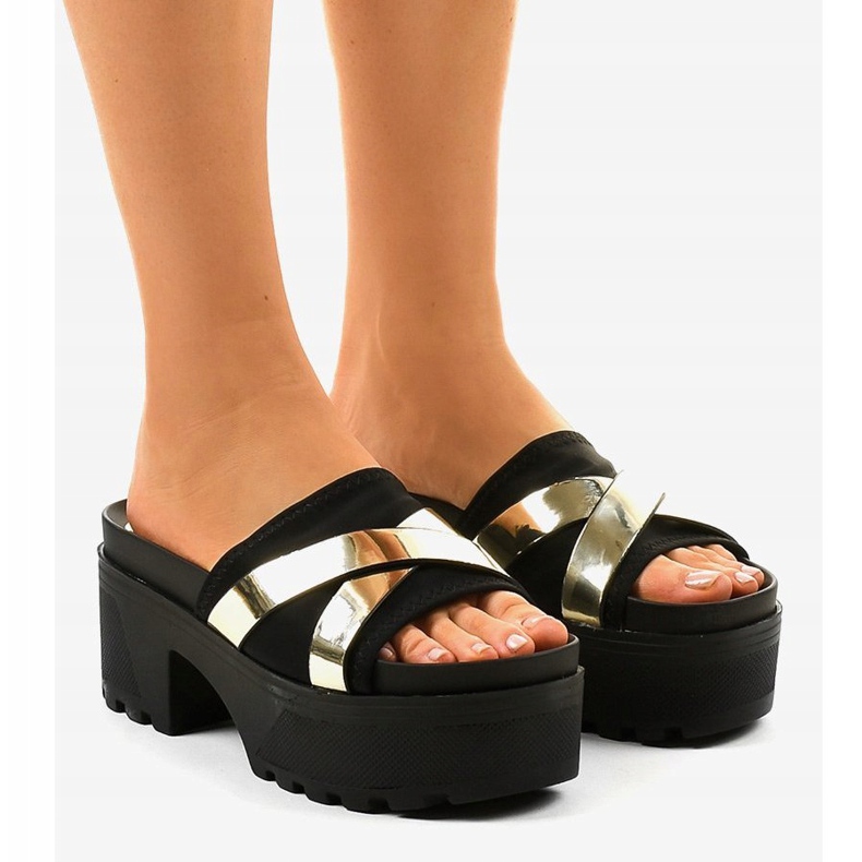 Schwarze Hausschuhe mit hohen Absätzen CL-3A309-42 gelb 1