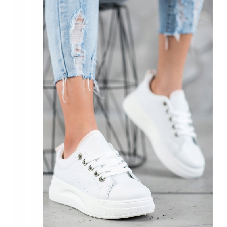 SHELOVET Modische Sneaker auf der Plattform weiß 1