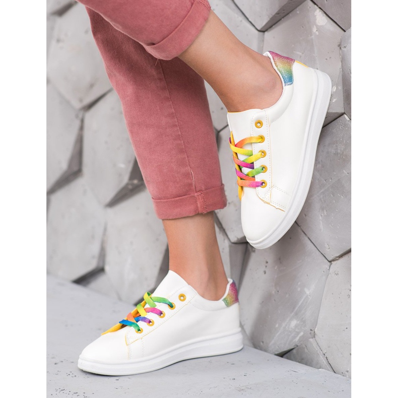 SHELOVET Modische Sportschuhe weiß 1