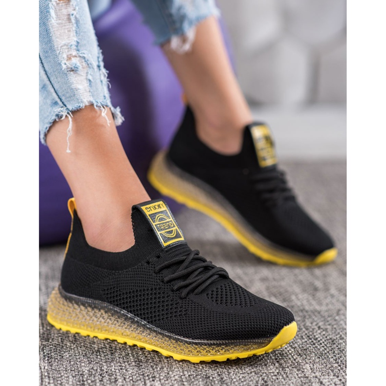 SHELOVET Sneakers mit gelber Sohle schwarz 1