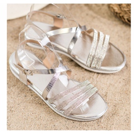 SHELOVET Bequeme silberne Sandalen grau 2