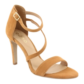 Edeo Damen -Ledersandalen für Frauen auf Szpilka 3344 unhöflich gelb 1