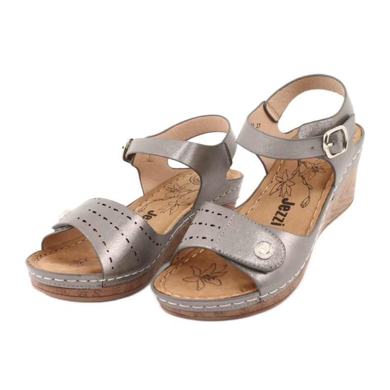 Evento Metallic Damensandalen auf Keil 9SD98-0980 Grau 2