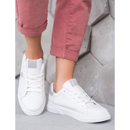 SHELOVET Sportschuhe mit Glitzer weiß 1