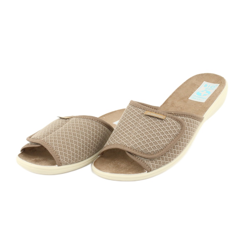 Adanex Beige Hausschuhe mit Klettverschluss 24840 2
