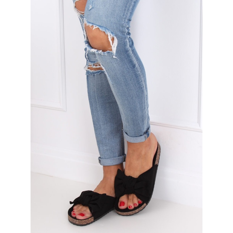 Schwarz 10-218 Schwarze Hausschuhe mit Korksohle 1