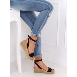 Schwarze Keilsandalen 019-18 Schwarz 2