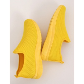 Gelbe Sportschuhe 7079 Gelb 1