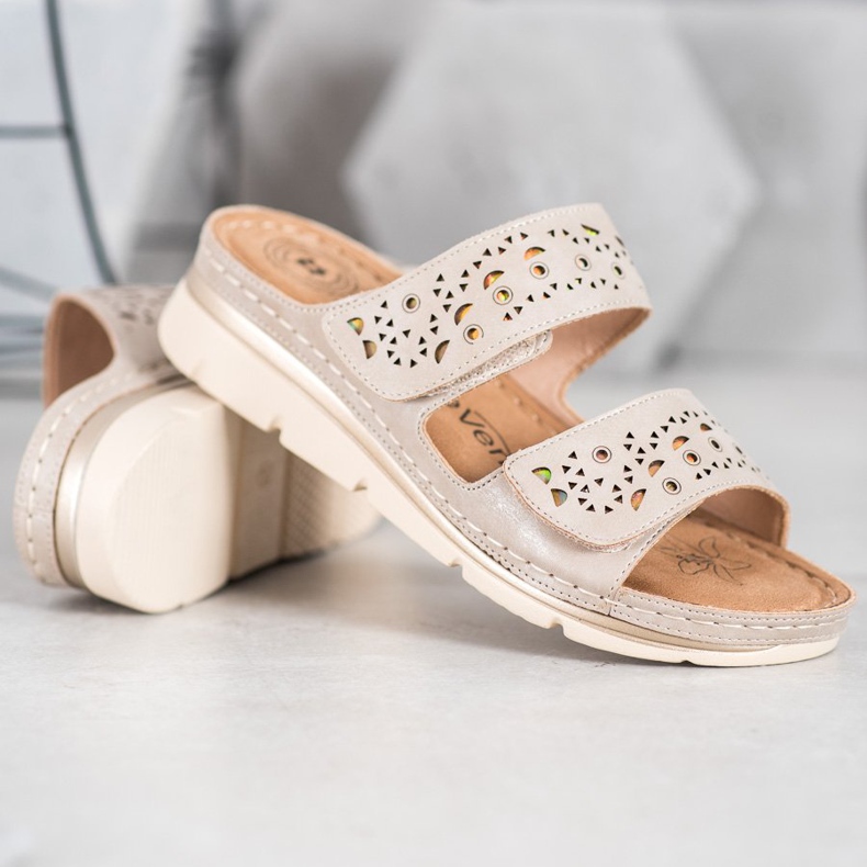 Evento Bequeme Hausschuhe mit Klettverschluss braun 2