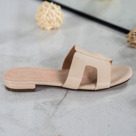 SHELOVET Klassische Hausschuhe aus Öko-Leder braun 2