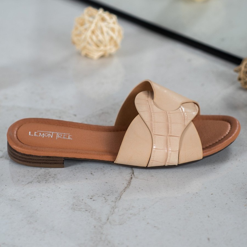 SHELOVET Elegante Hausschuhe aus Öko-Leder beige 2