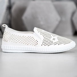 GOLL Durchbrochene weiße Slipons 1