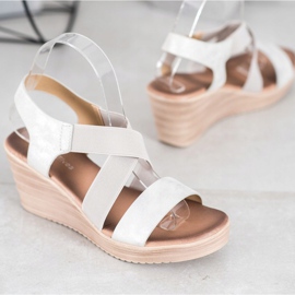 Sea Elves Lässige Sandalen zum Hineinschlüpfen beige silber- 1