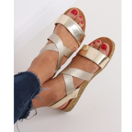 AM042 Gold goldene Damensandalen 2