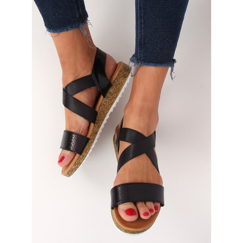 Schwarze Damensandalen AM042 Schwarz 2