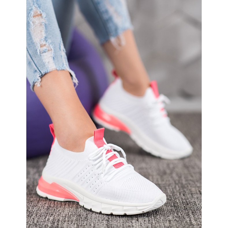 Bella Paris Durchbrochene Turnschuhe weiß 1