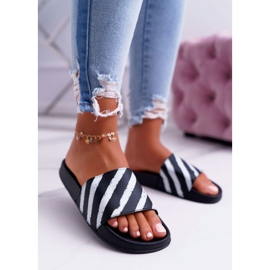 Aynna Damen Hausschuhe in Schwarz 1