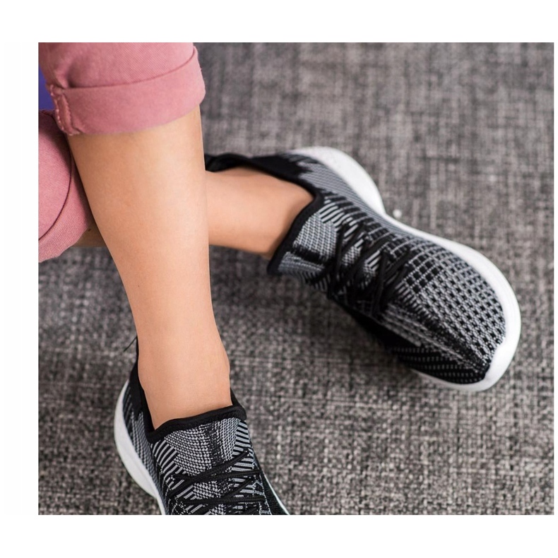 MCKEYLOR Textilschuhe weiß schwarz 1