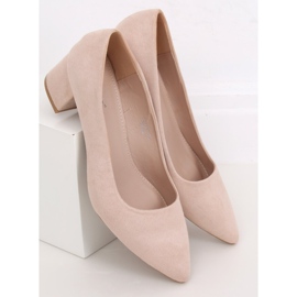 Pumps mit niedrigem Absatz beige CC210P Beige 1