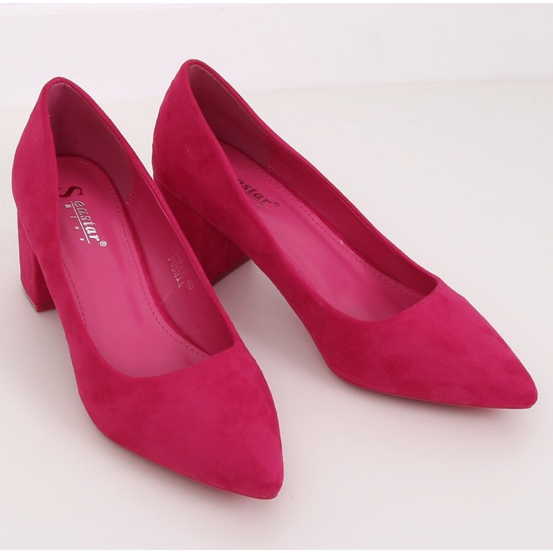 Pumps auf einem fuchsiafarbenen GG-76P Fushia Post rosa 1