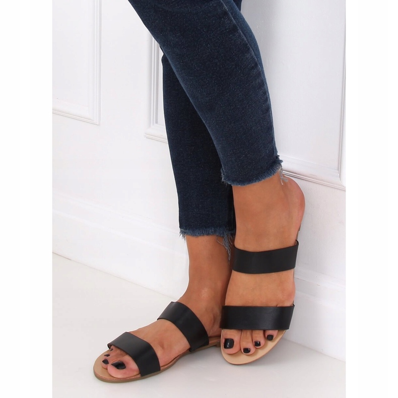 Schwarze gerade Hausschuhe S060074 Schwarz 1