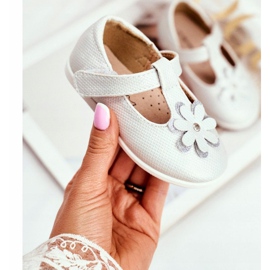 Apawwa Kinderballerinas mit Klettverschluss Blume Silber Antrela grau 1