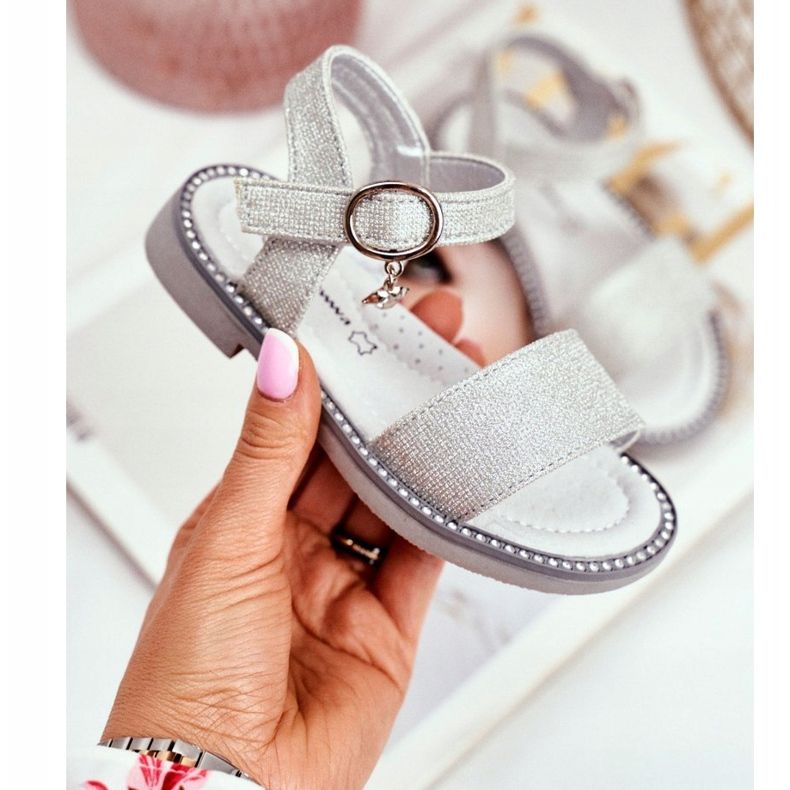 Apawwa Kindersandalen mit Klettverschluss Silberbrokat Verden grau 1