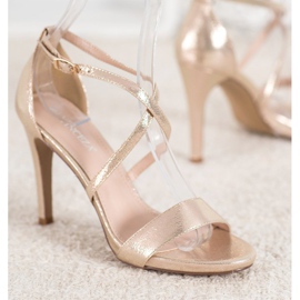 Vinceza Sexy goldene Absätze 1