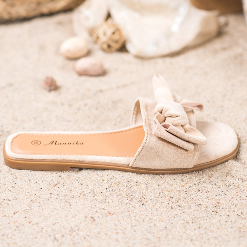 Mannika Hausschuhe mit Schleife braun 1