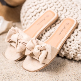 Mannika Hausschuhe mit Schleife braun 2