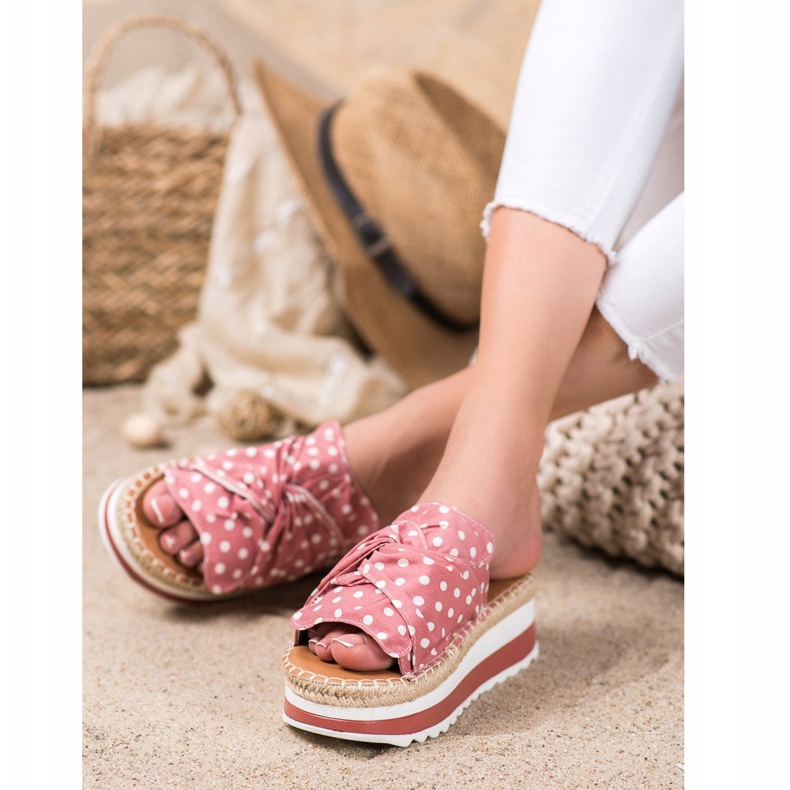 SHELOVET Hausschuhe auf einer hohen Plattform rosa 1