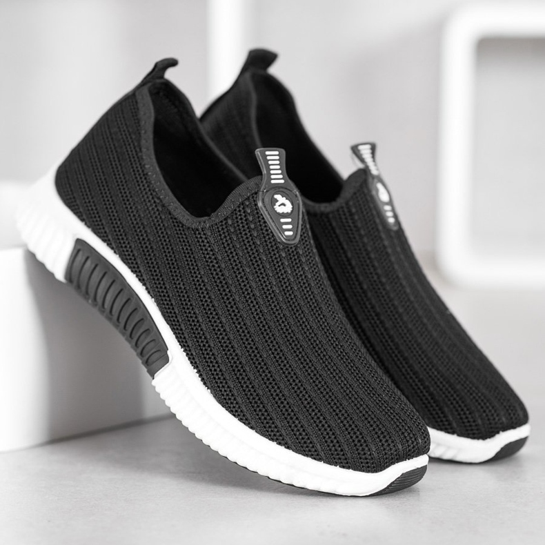 SHELOVET Durchbrochene Sportschuhe schwarz 2