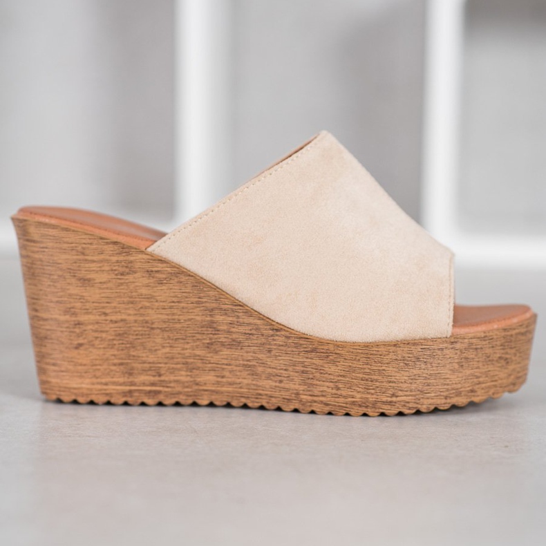 Renda Hochhackige Sandalen braun 1