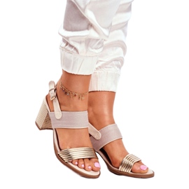 EVE Damensandalen auf der Post Beige und Golden Emmy 1