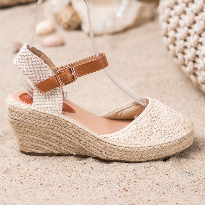 Renda Espadrilles mit Schnalle braun 2