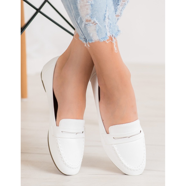 Diamantique Weiße Loafer mit Öko-Leder 1