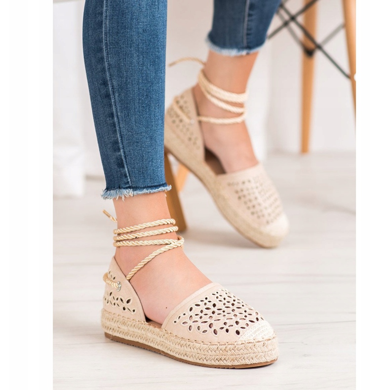 Bella Star Gebundene Espadrilles auf der Plattform beige 2