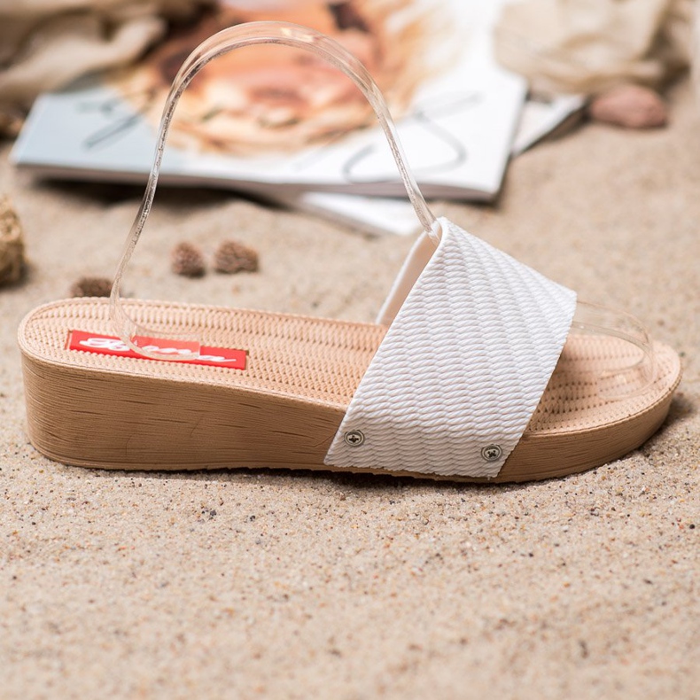 Bona Stylische Keilpantoffeln weiß 1