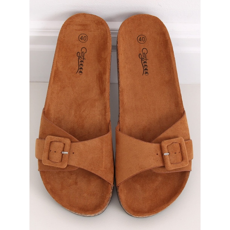 Braune G-5026 Camel Slipper auf der Korksohle 1