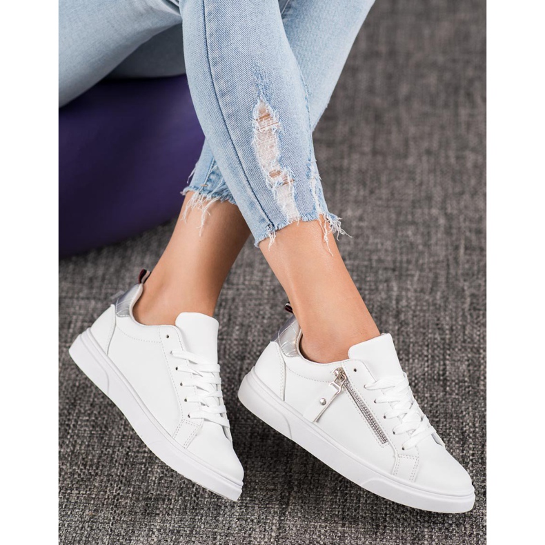 SHELOVET Sportschuhe mit dekorativem Reißverschluss weiß 2