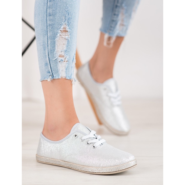 SHELOVET Silberne Sneaker mit Glitzer grau 1