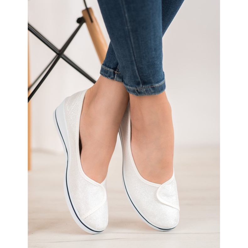 Comer Ballerinas mit Glitzer weiß 2