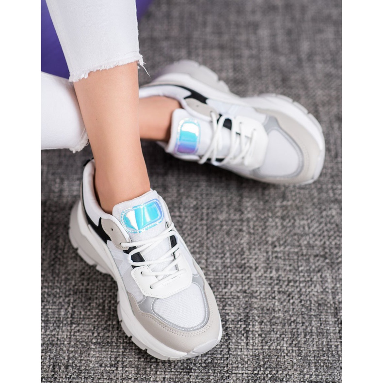 Weide Sportschuhe weiß schwarz grau 1