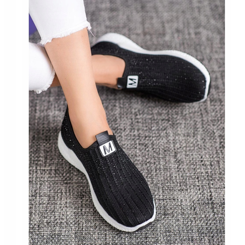 SHELOVET Schwarze Schuhe mit Kristallen 2