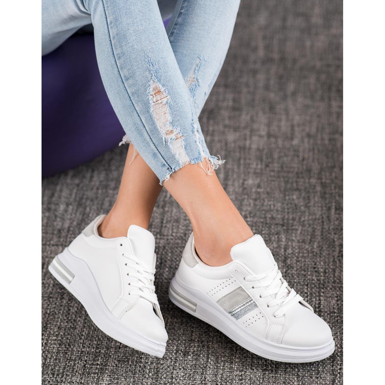 SHELOVET Turnschuhe aus Öko-Leder weiß 2