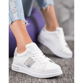 SHELOVET Turnschuhe aus Öko-Leder weiß 1