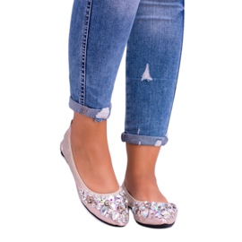 Lu Boo Goldene Ballerinas auf elastischen Steinen Even 3