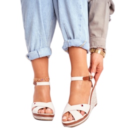 SEA Damen Sandalen mit Keilabsatz Beige LaMane 2