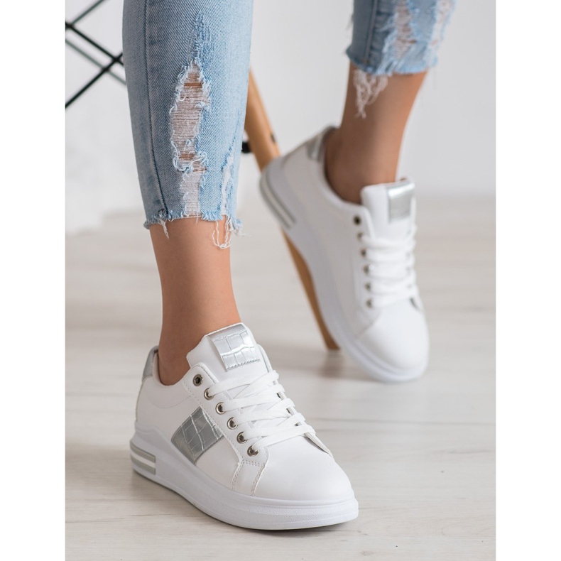 RTX WALK Sneakers mit silbernen Einsätzen weiß grau 1